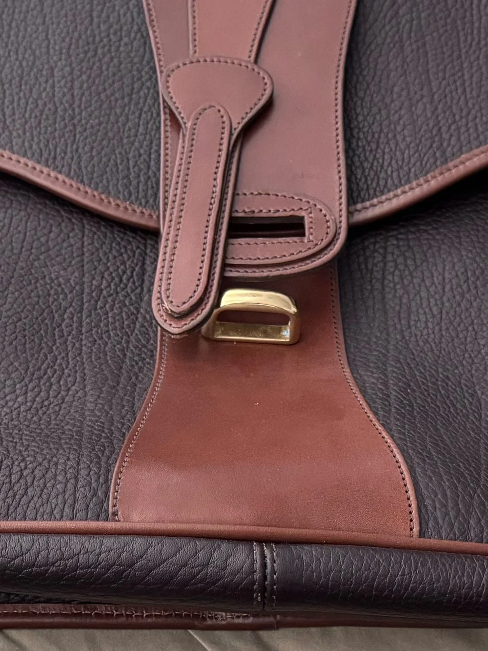 Classic Two-Tone Brown Vintage Dooney & Bourke AWL Messenger Briefcase Crossbody